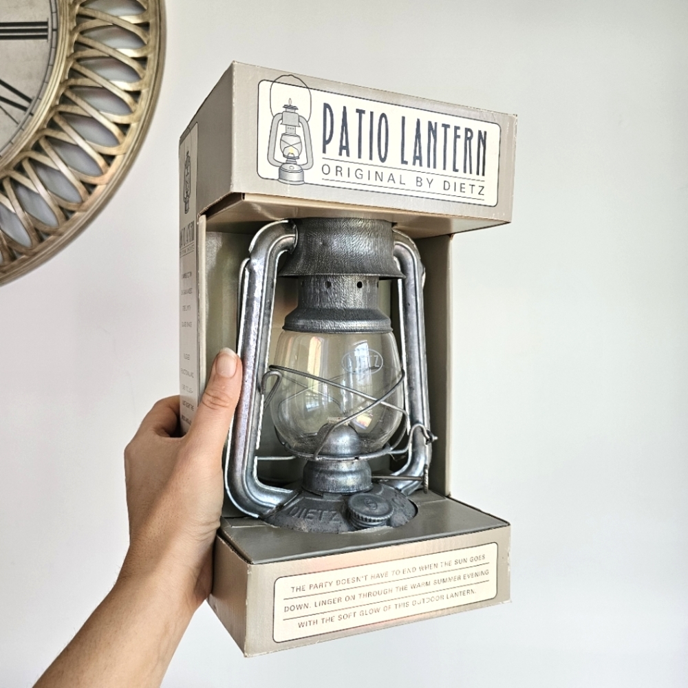 NWT Patio Lantern Dietz #78 Original Oil Burning Lantern 2002 Williams Sonoma